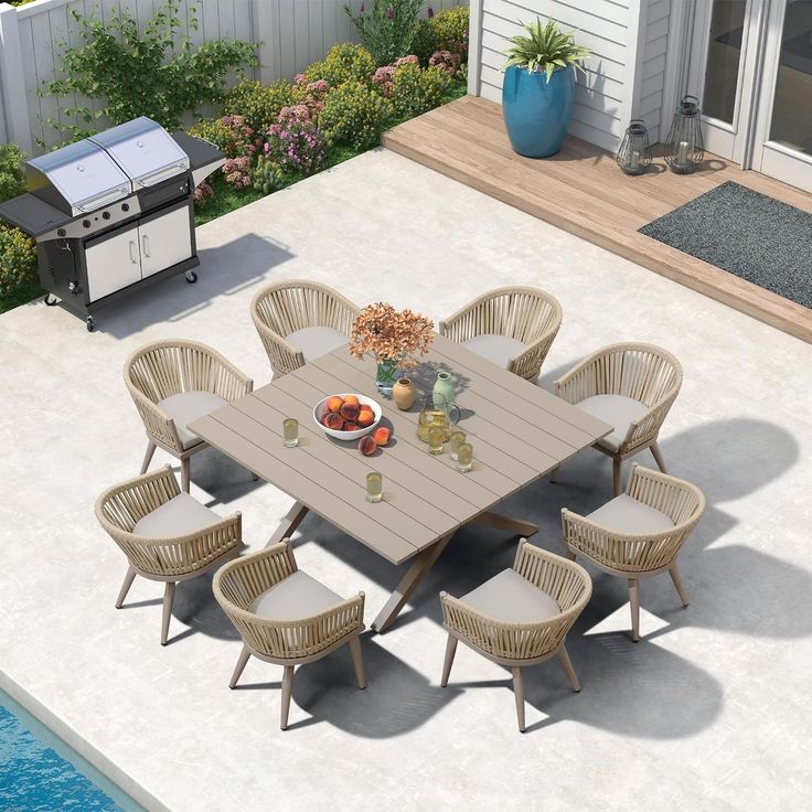 Blissful Backyards D-8 Chairs Table Set